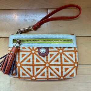 Wristlet bag